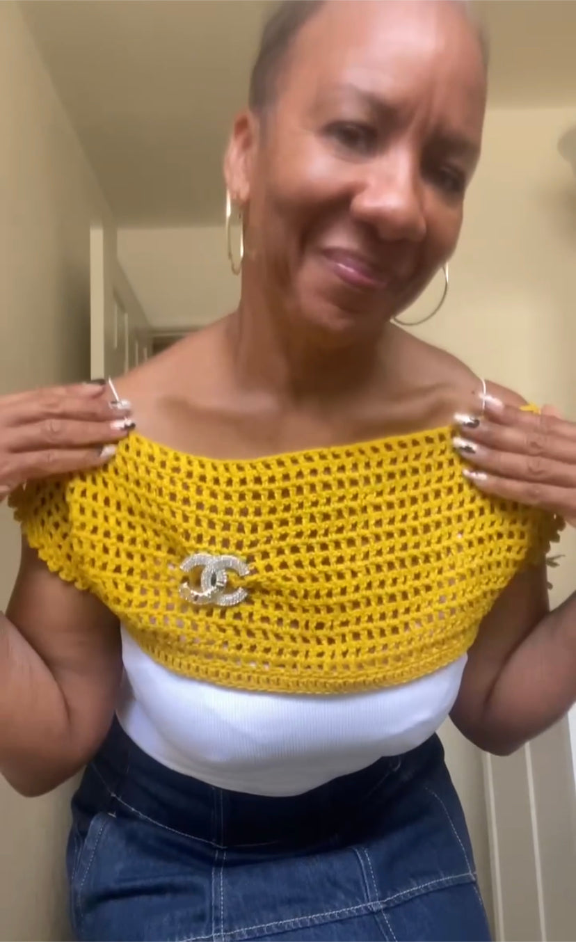 Pretty Little Shrug