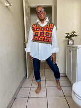 Load image into Gallery viewer, V Neck Granny Vest
